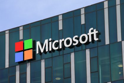 Microsoft, Mobil Dünya Kongresi’nde 11 maddeden oluşan “Yapay Zekâ Erişim İlkeleri”ni duyurdu.